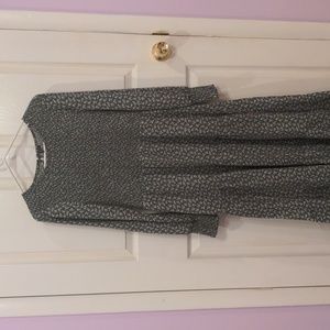 Amazon, Medium, Green floral